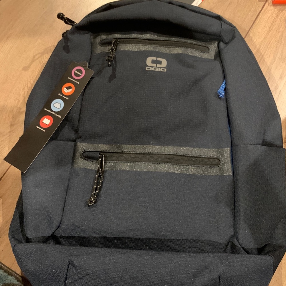 Ogio 12" Shadow Core Flux 220 Backpack - Navy